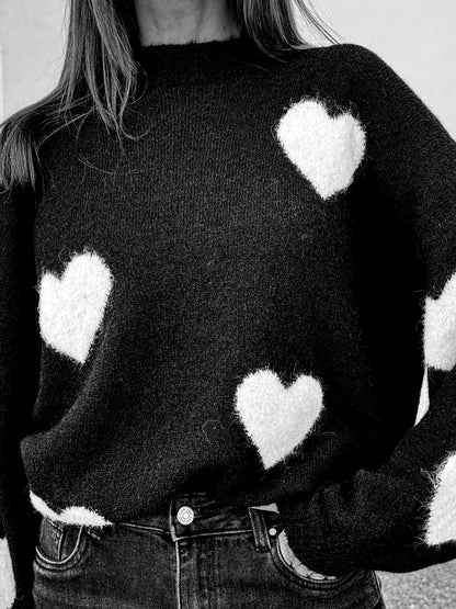 Pull doux à cœurs – noir