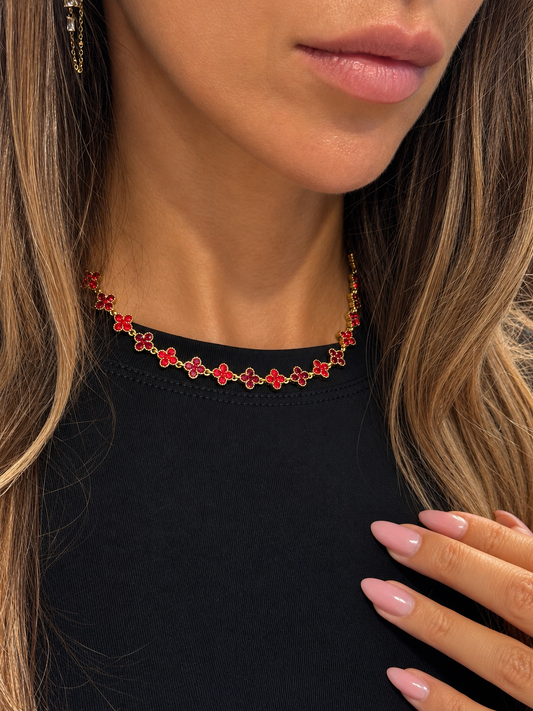 Colliers fleurs rouge