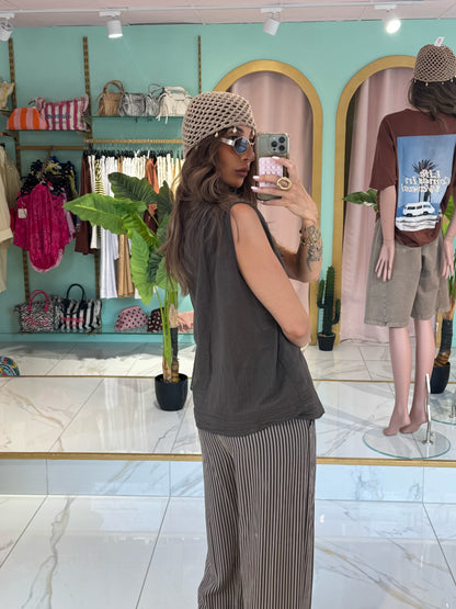 Blouse légère sans manches- chocolat