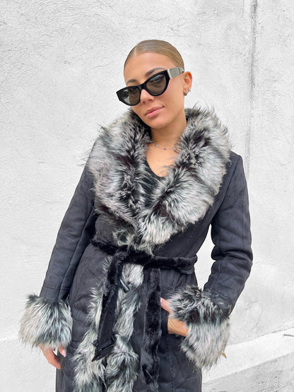 Manteau à fausse fourrure de star noir