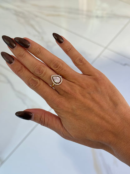 Bague strass divine or