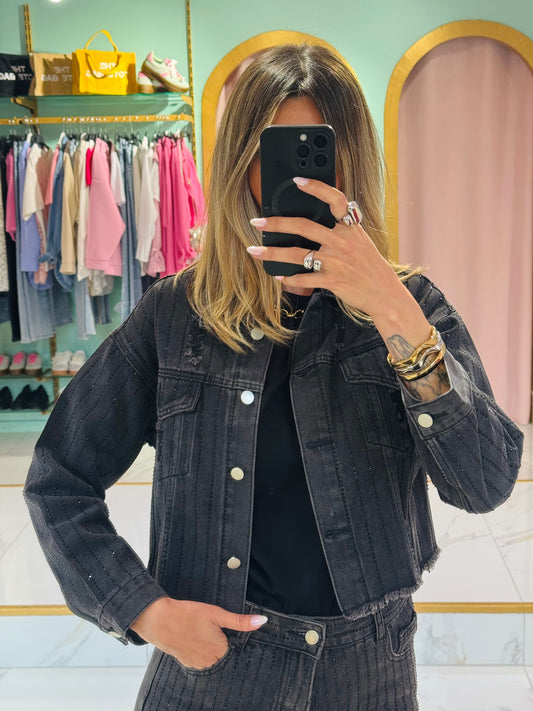 Veste en jean noir et strass