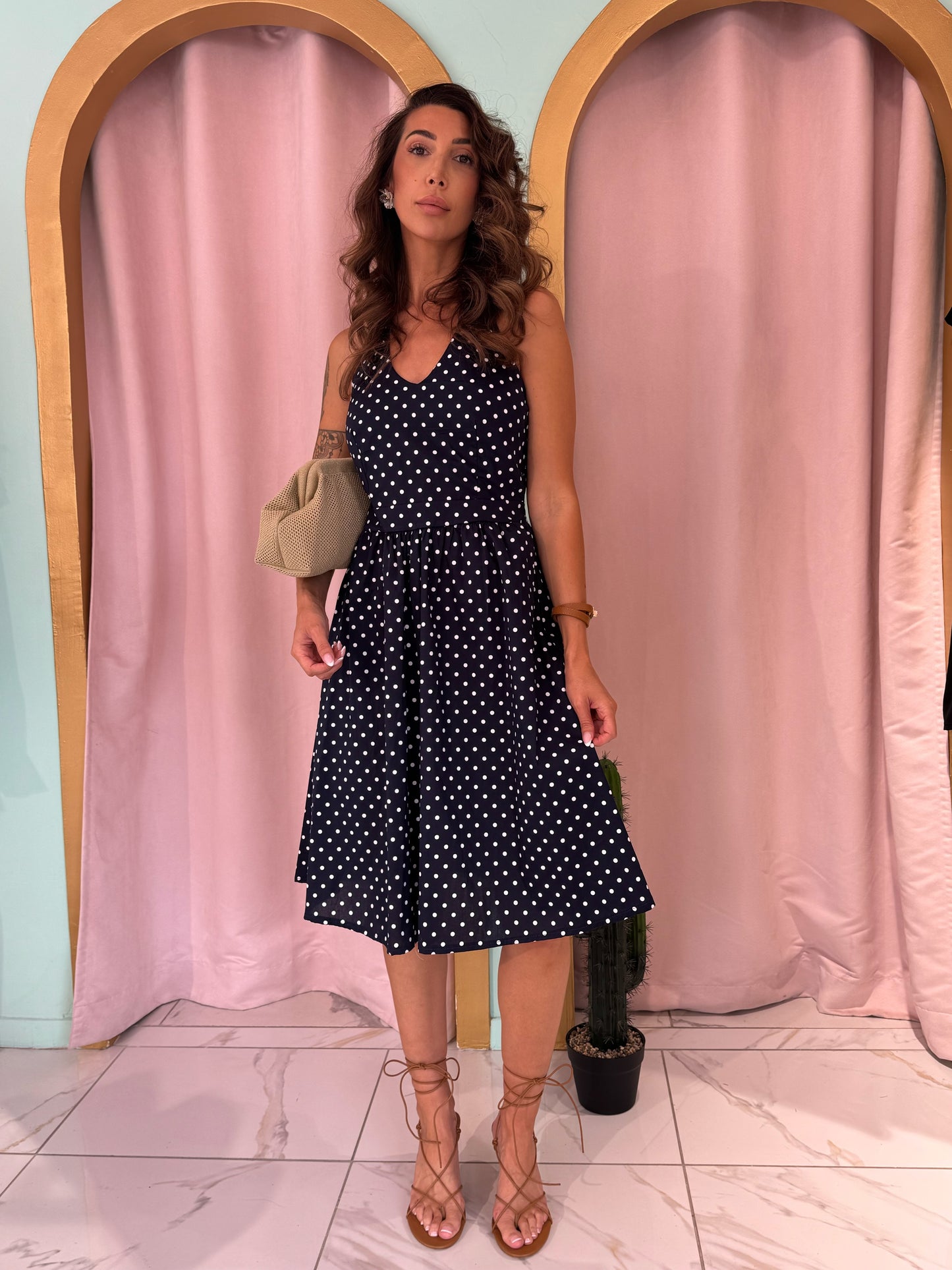 Robe à pois longueur midi en popeline de coton - bleu marine