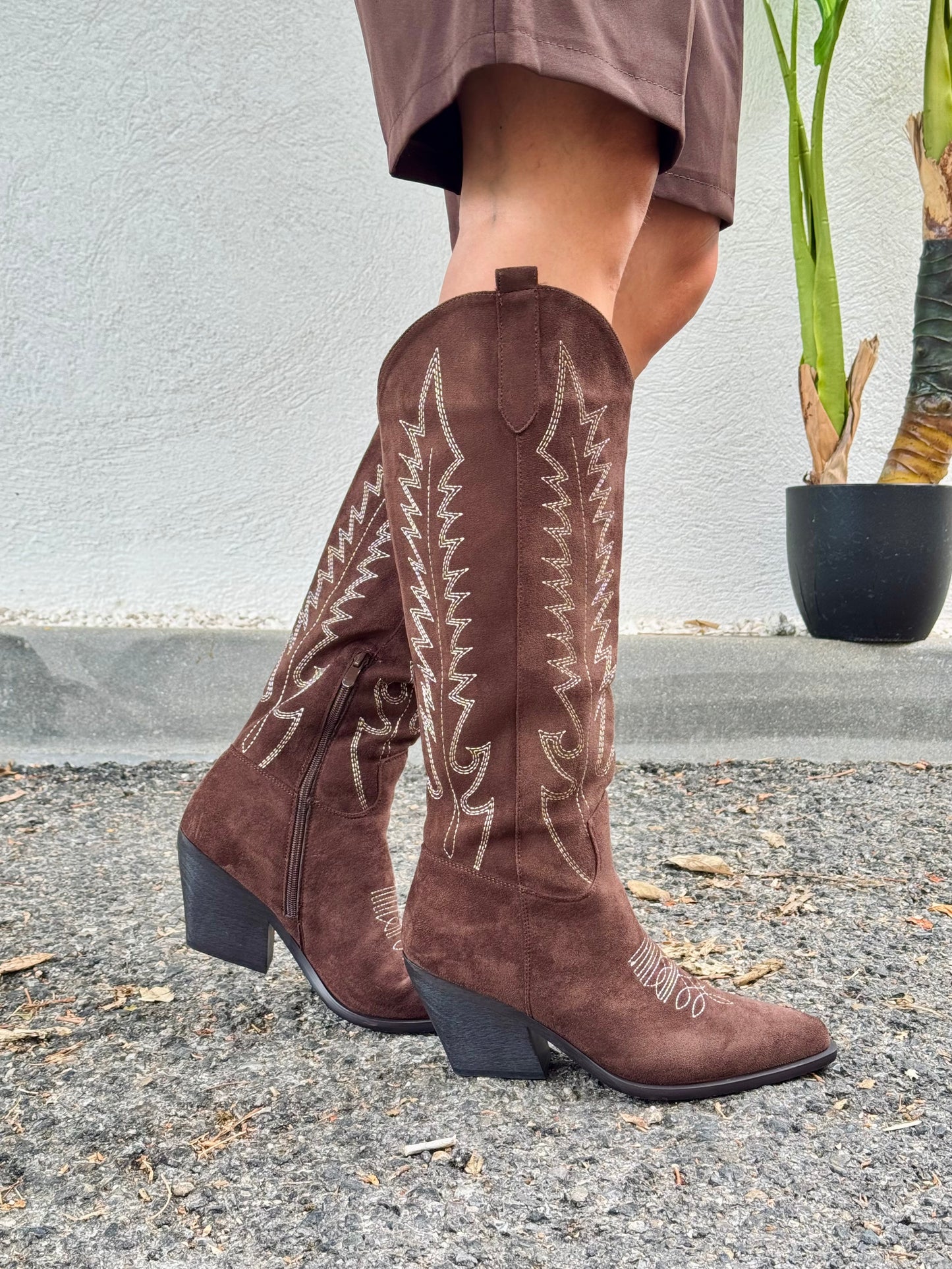 Santiags nubuck chocolat