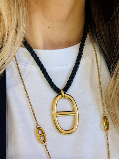Collier cordon H