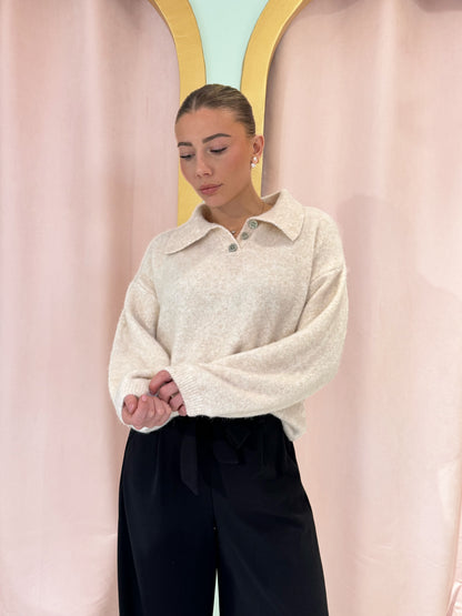 Pull en maille avec col polo crème