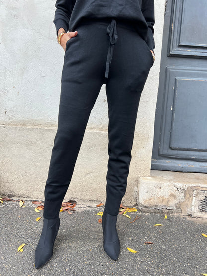 Set classy chic pantalon + pull noir