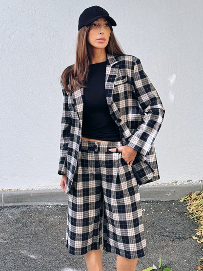 Ensemble veste tailleur & bermuda à carreaux noir