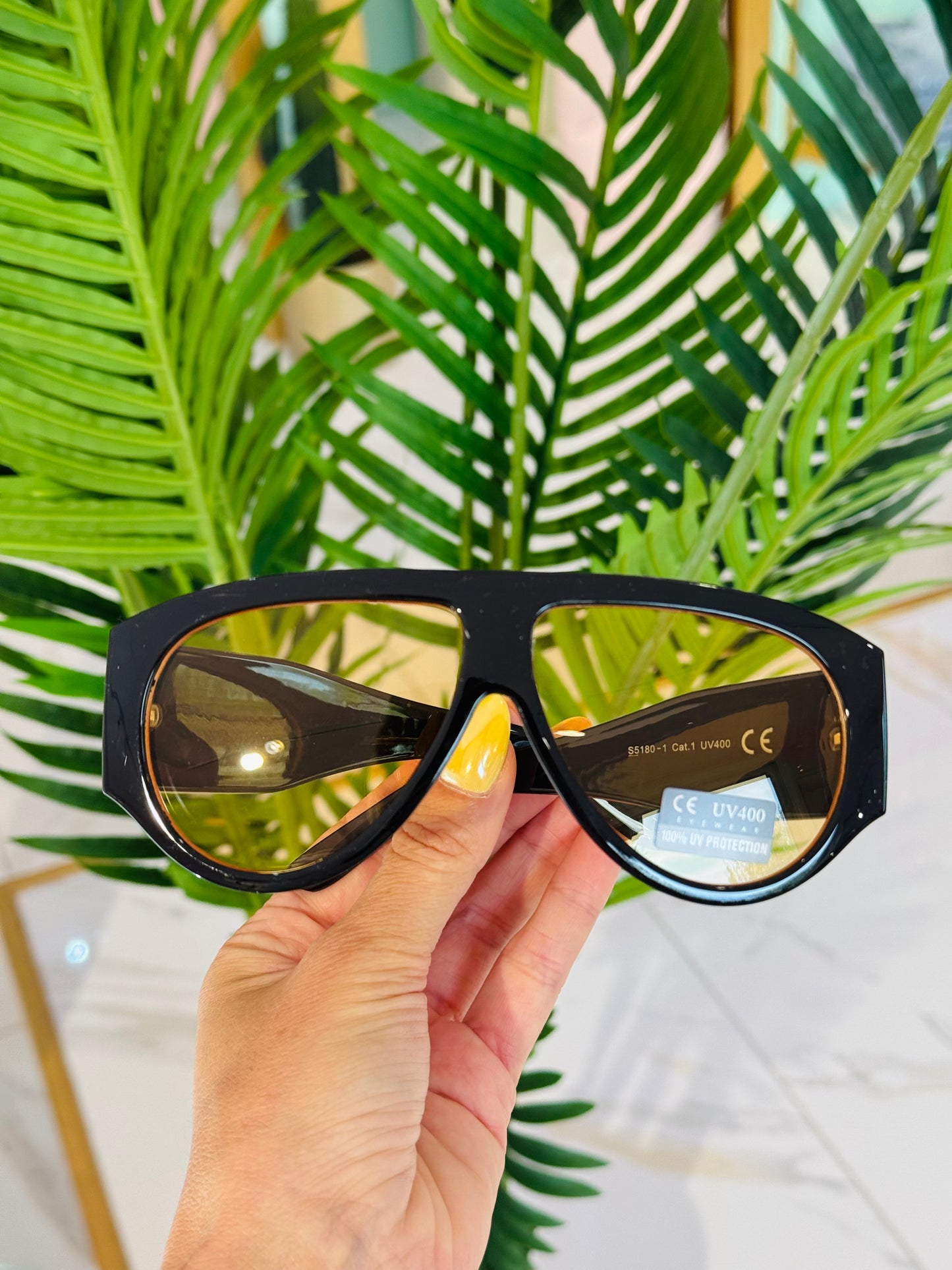 Lunette Isa noire verre jaune
