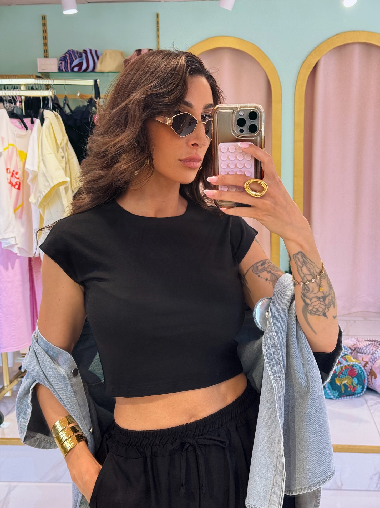 Top basique cropped doux & stretch noir