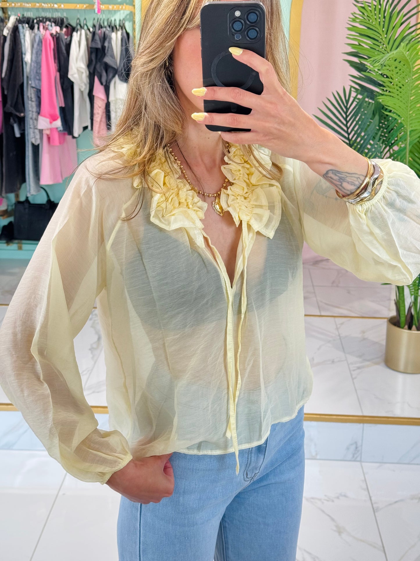 Blouse transparente col froncé – Jaune