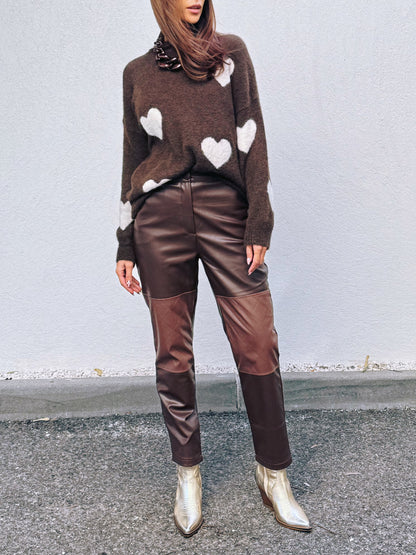 Pantalon effet cuir marron à empiècements