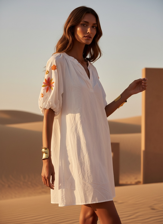 Robe en popeline de coton avec manches  bouffantes brodées - blanc