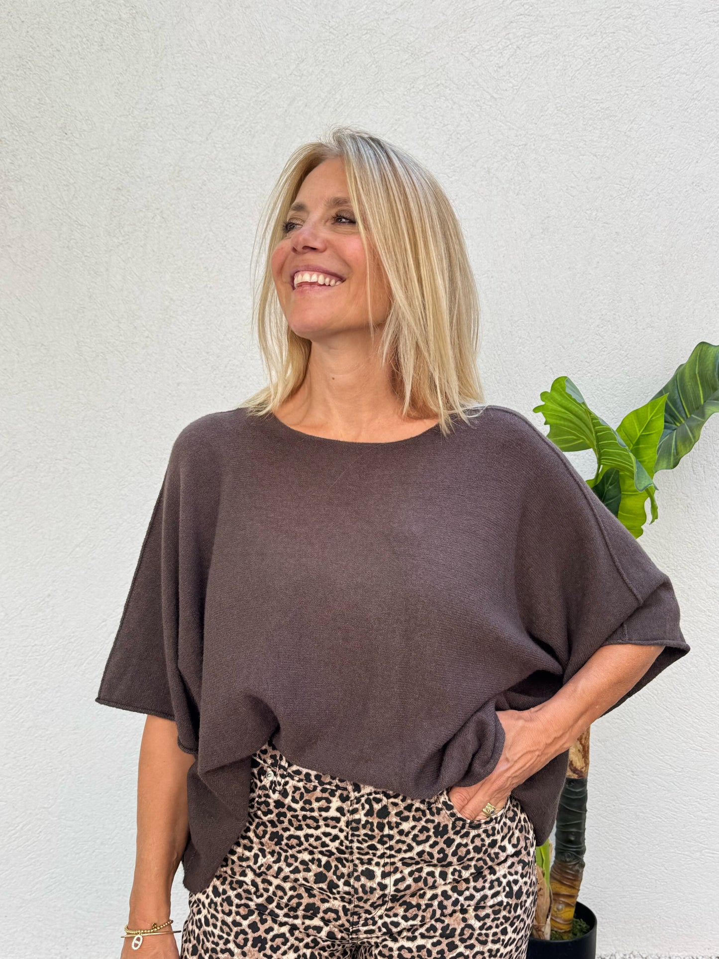 Maille basique loose et douce chocolat