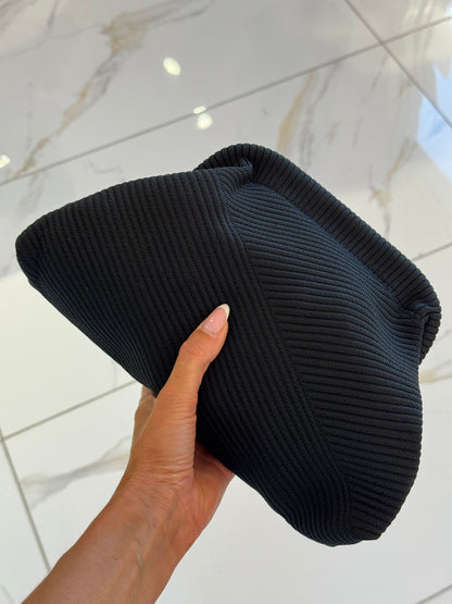 Pochette noire