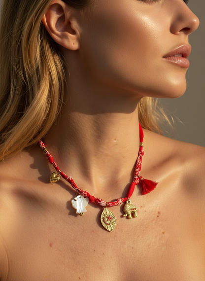 Collier cordon bandana & charms rouge