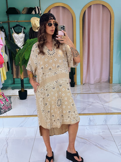 Robe tunique en gaz de coton à motif bandana - beige
