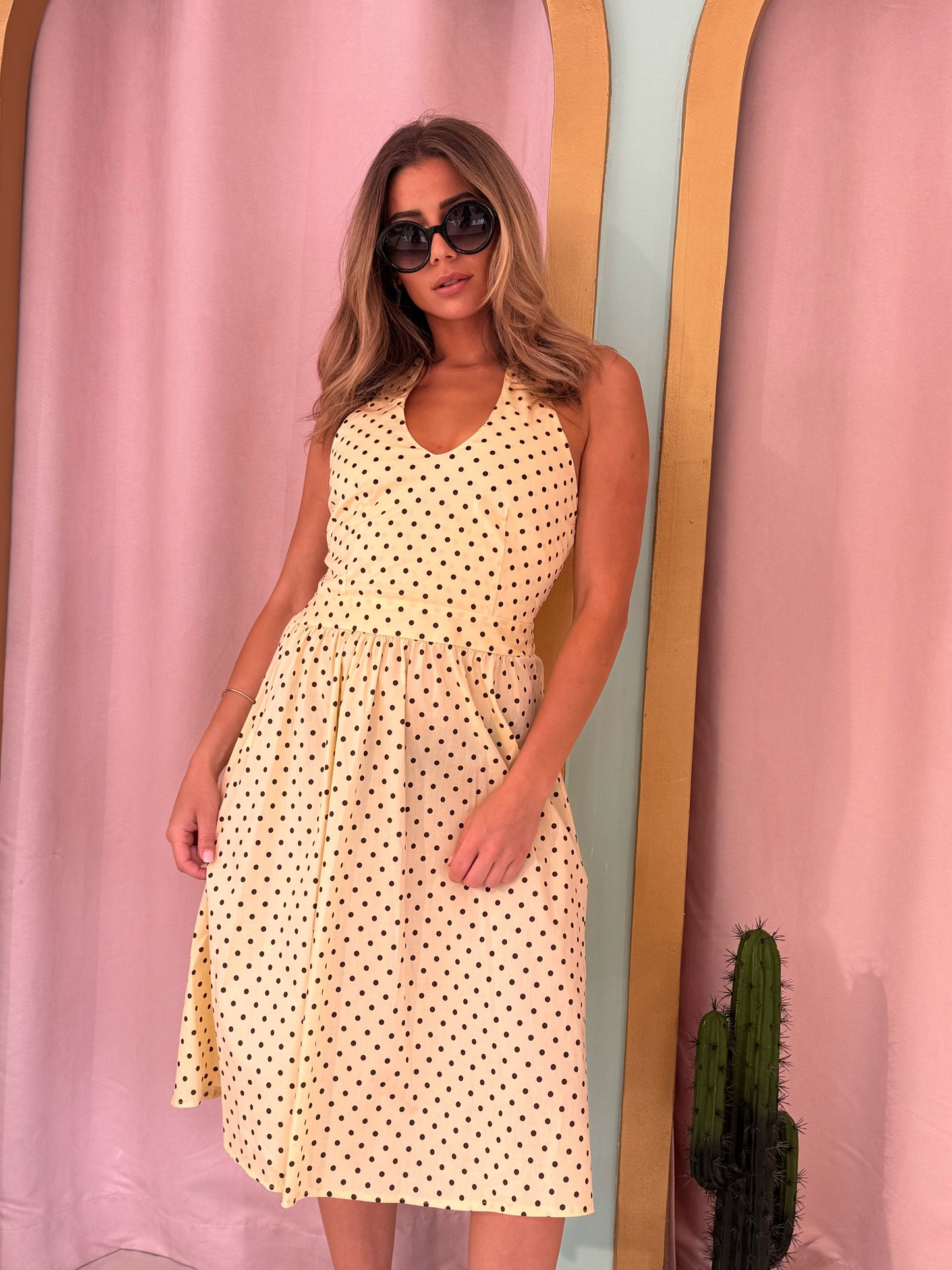 Robe à pois longueur midi en popeline de coton - jaune