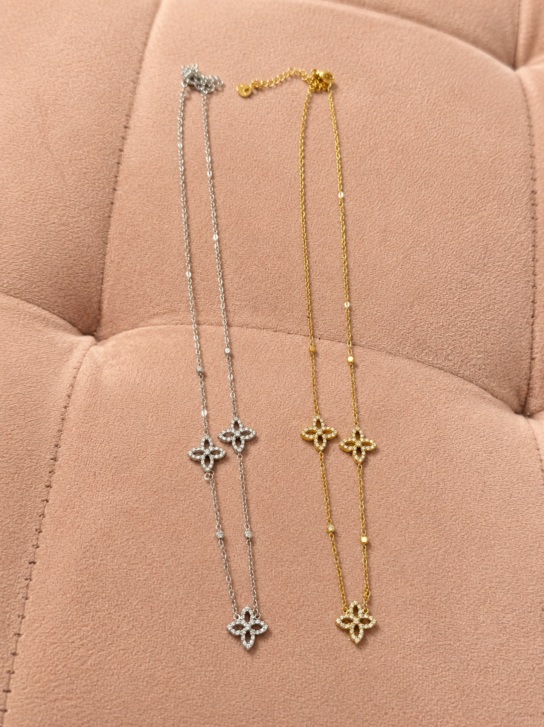 Collier trèfle à 4 feuilles simple