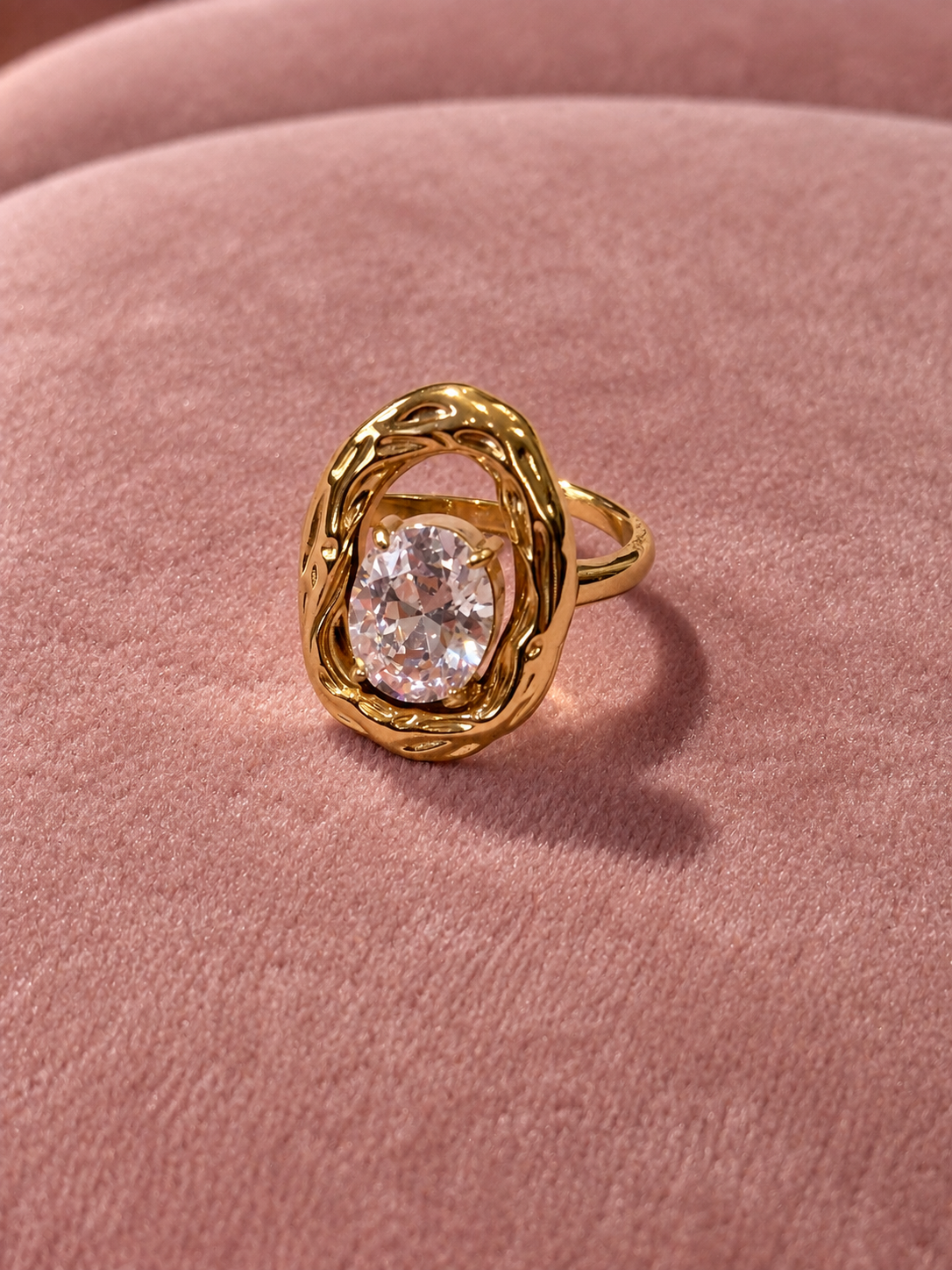 Bague ronde avec strass