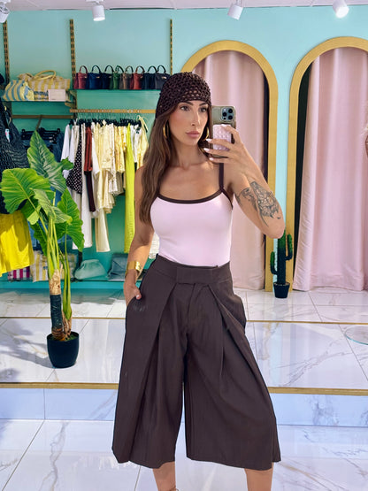 Bermuda tailleur oversize long à pinces - chocolat
