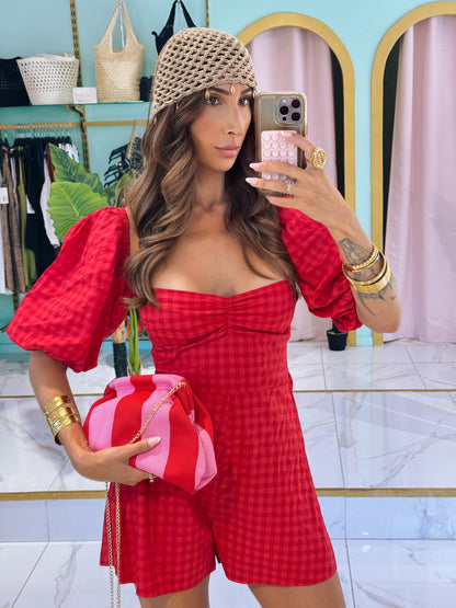 Combi short Vichy rouge avec manches bouffantes