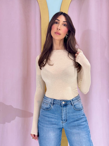 Top moulant en cachemire jaune pastel