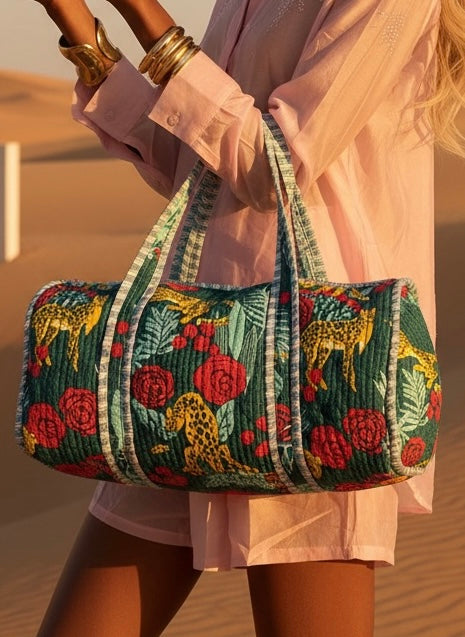 Sac week-end matelassé + pochette offerte - vert & tigre