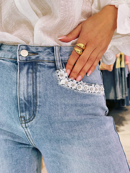Jean wide leg dentelle & strass