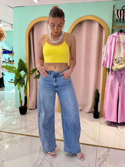 Crop Top à Coques – Dos Croisé & Maille Côtelée jaune