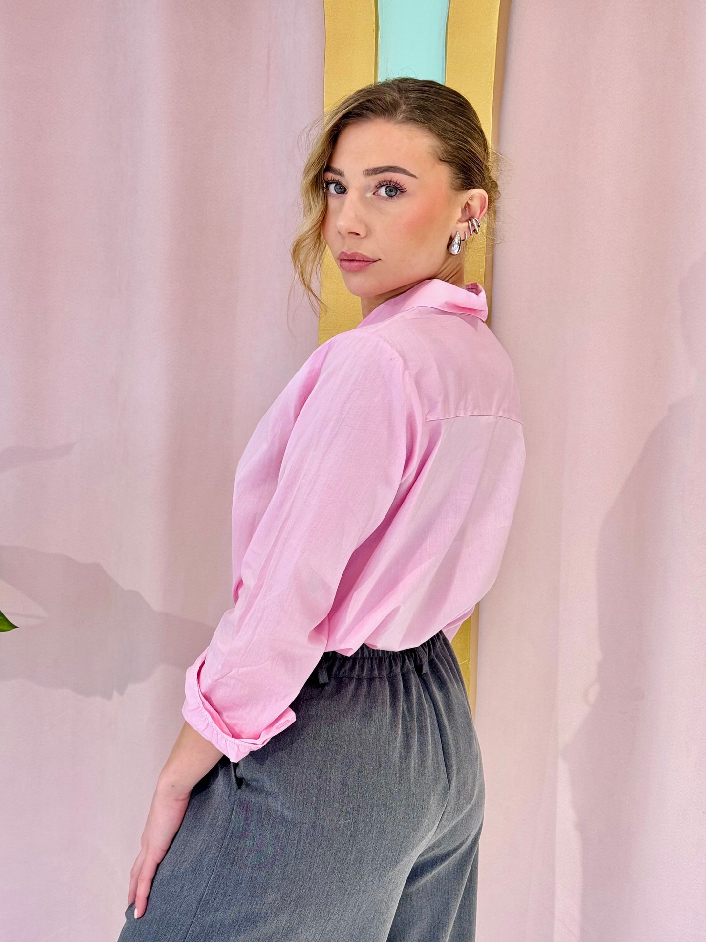 Chemise basique oversize unie rose pastel