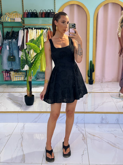 Robe crochet patineuse - noire