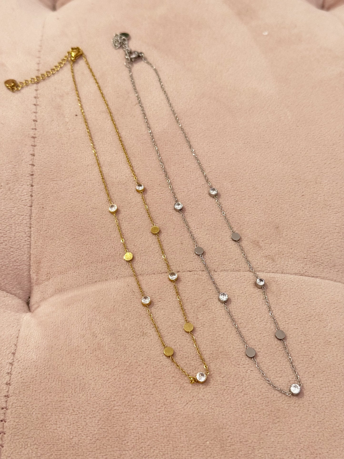 Collier strass simple
