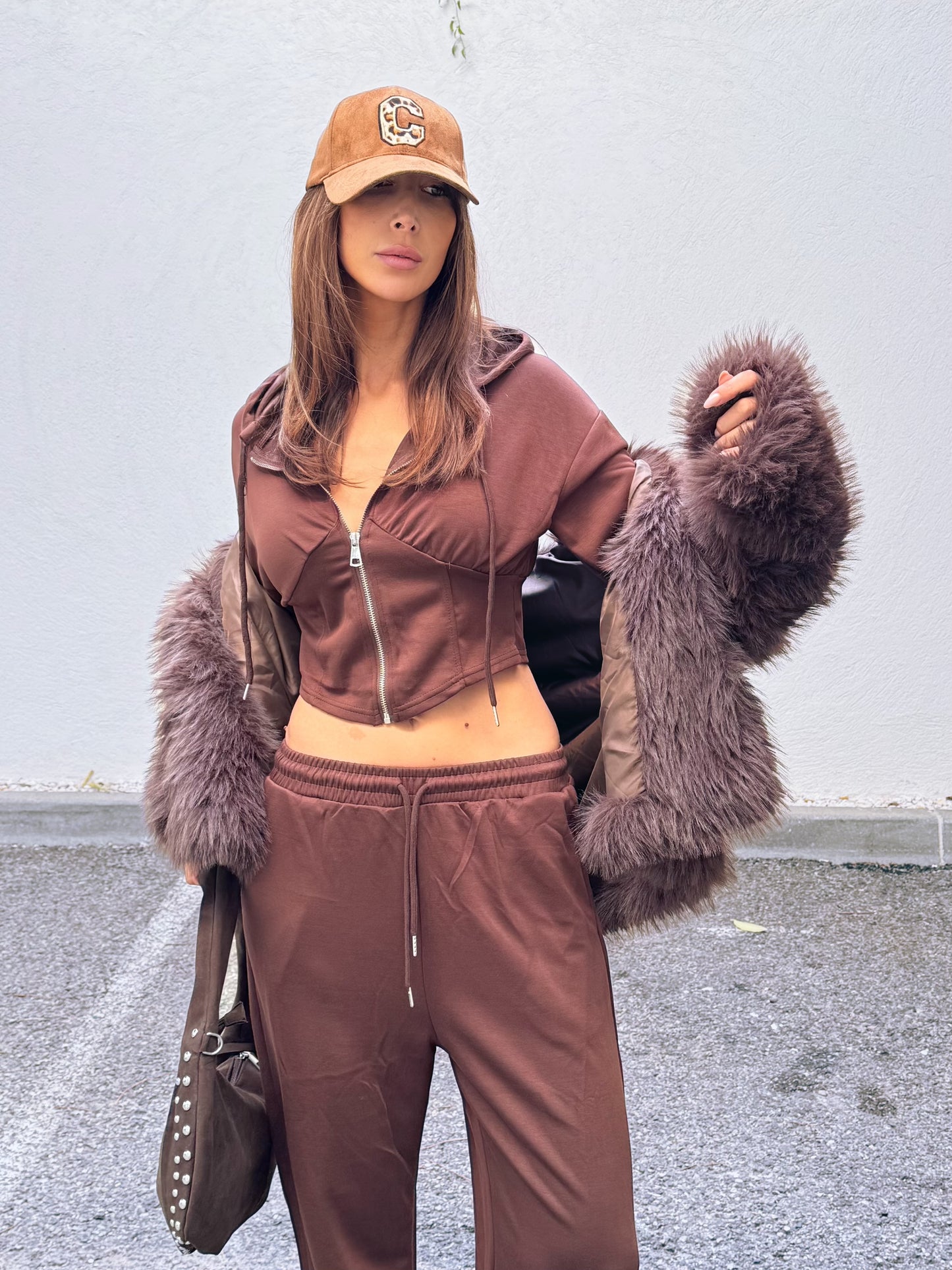 Ensemble jogging veste façon bustier & pantalon marron