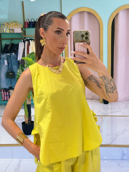 Top en coton loose ouvert dans le dos - jaune