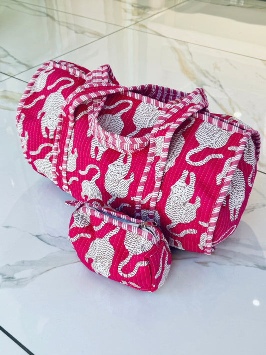 Sac week-end matelassé + pochette offerte - rose fushia & tigre