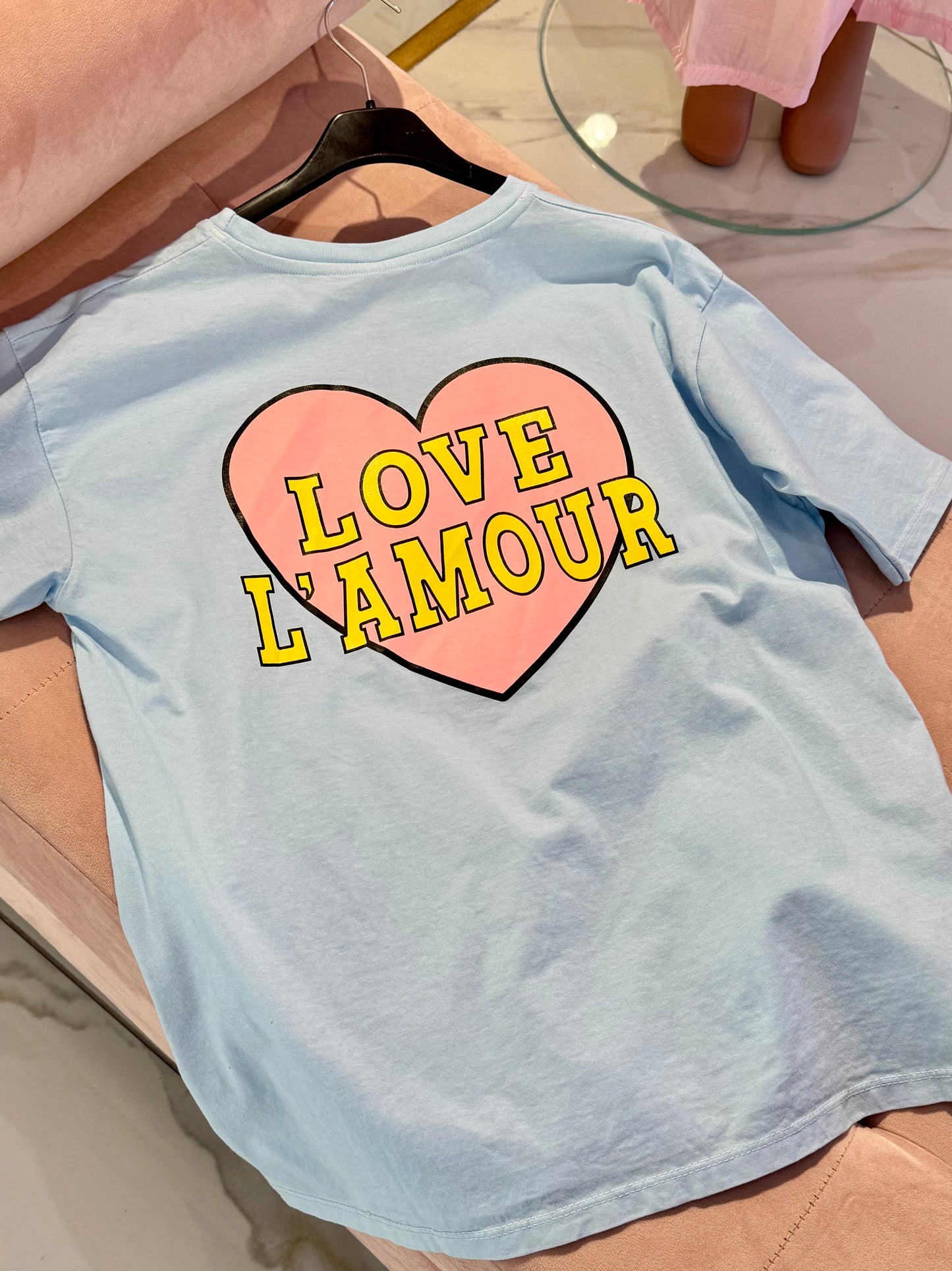 T-shirt coupe unisex love l’amour bleu ciel