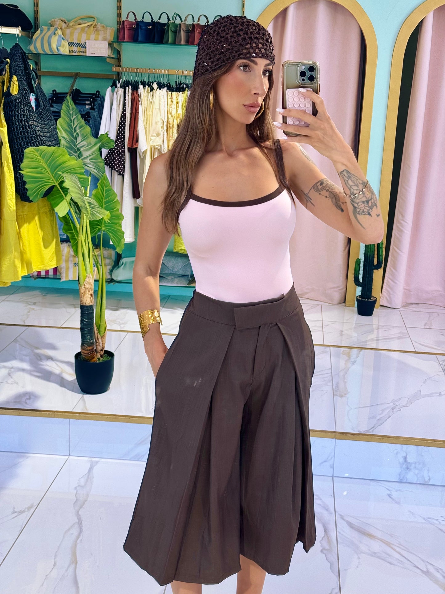 Bermuda tailleur oversize long à pinces - chocolat