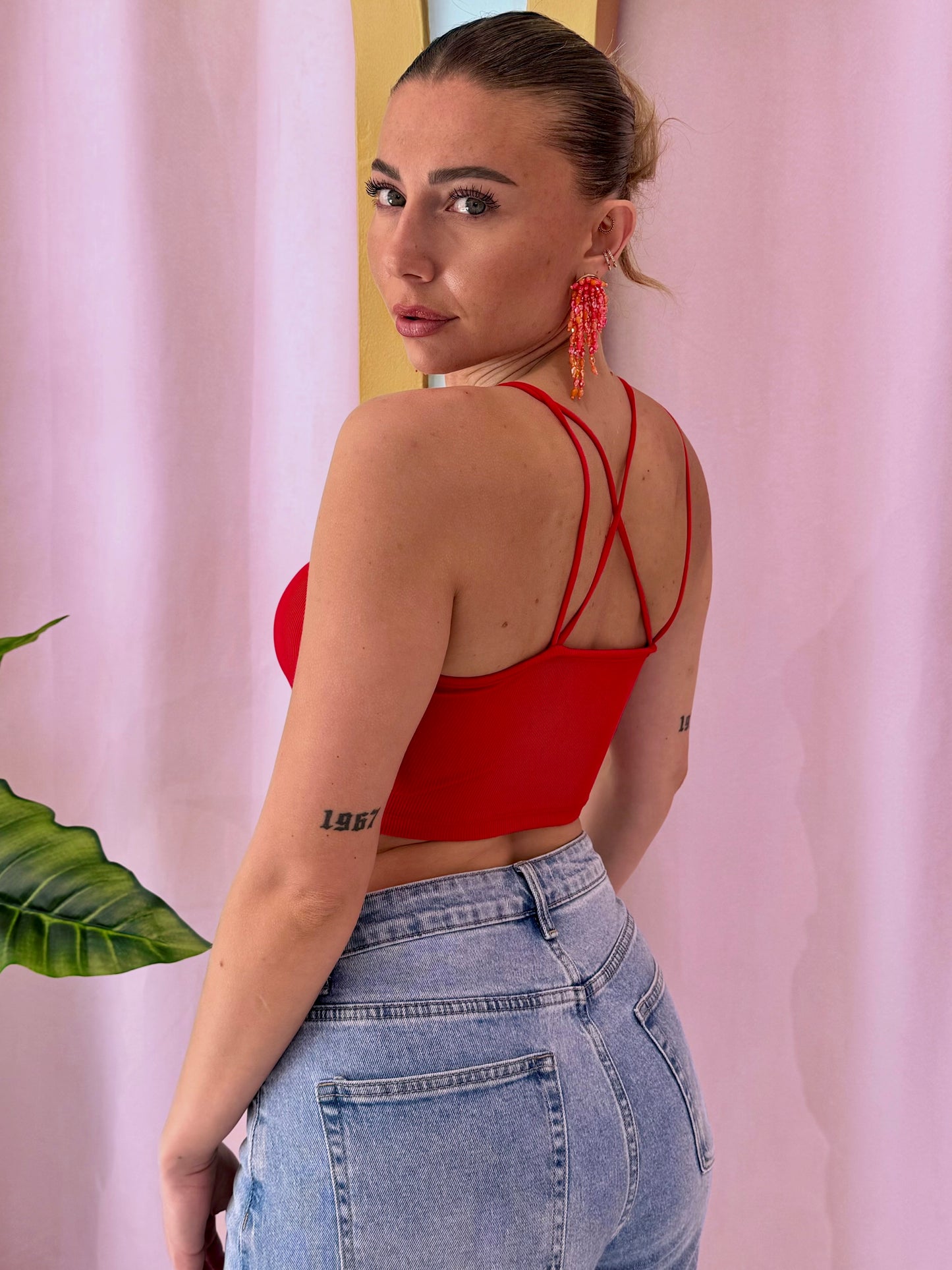 Crop Top à Coques – Dos Croisé & Maille Côtelée rouge