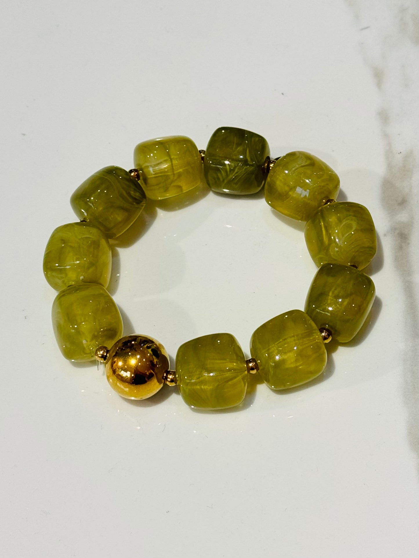 Bracelet boule résine