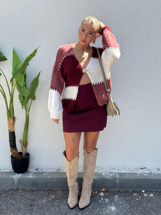 Jupe en maille bordeaux – Coupe trapèze