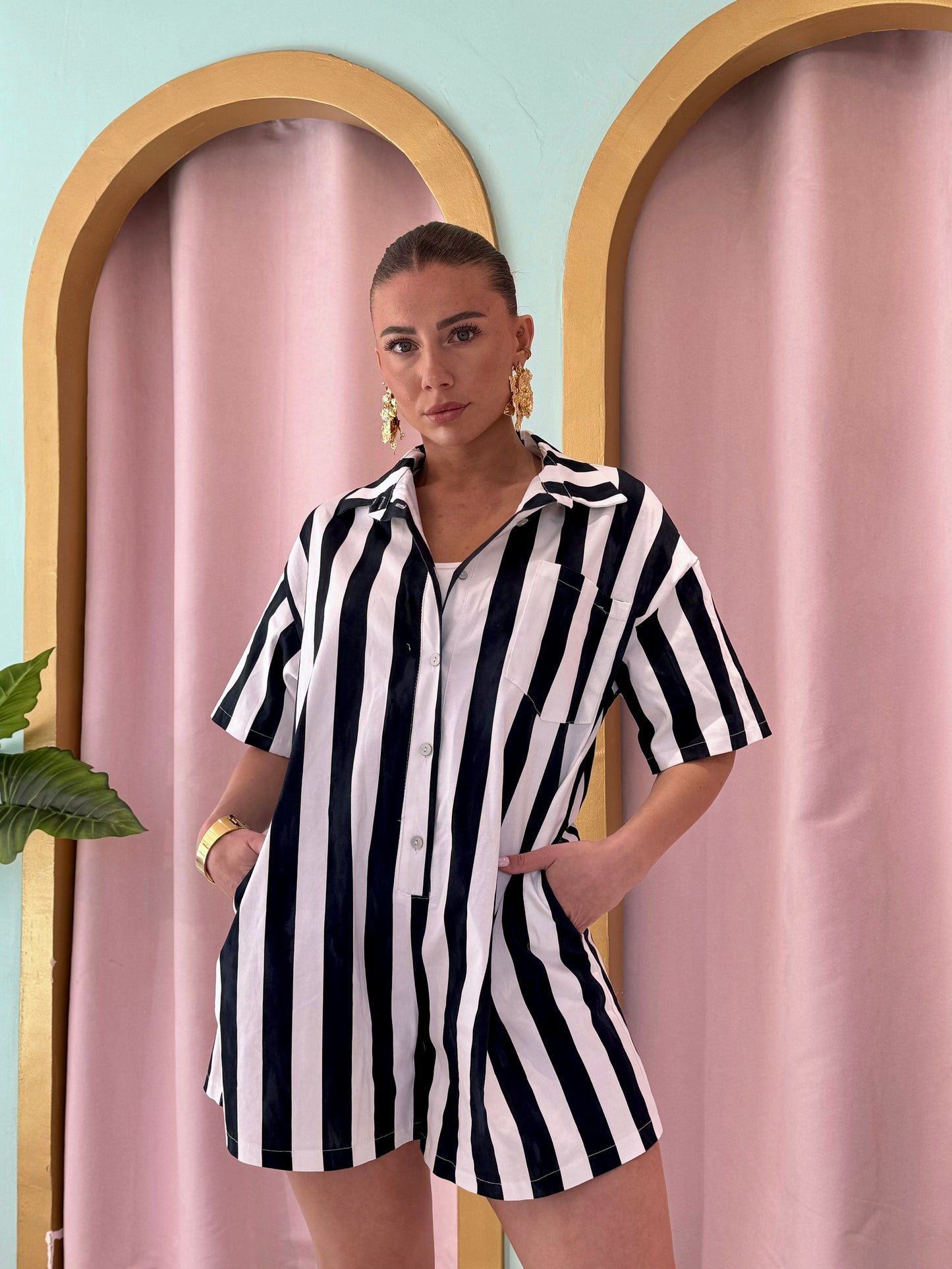 Combi short loose à rayures bleu marine
