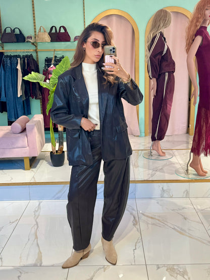 Veste tailleur oversize en simili cuir - marron foncé