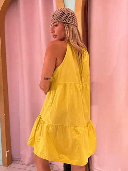 Robe en popeline de coton à encolure cloutée - jaune