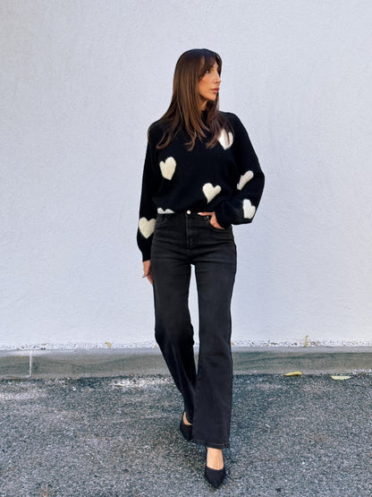 Pull doux à cœurs – noir