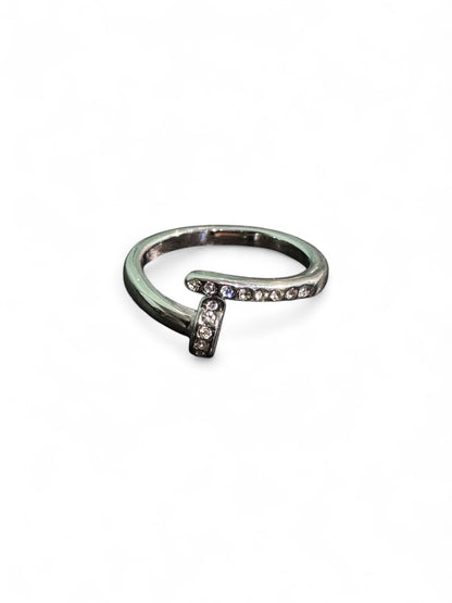 Bague design clou avec cristaux étincelants - Acier inoxydable réglable or ou argent