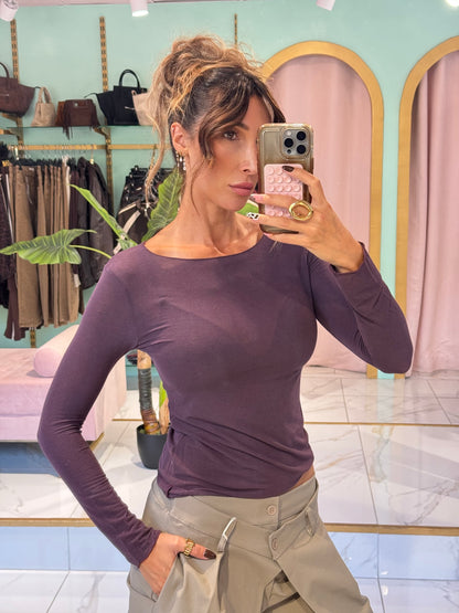 Top moulant en cachemire prune