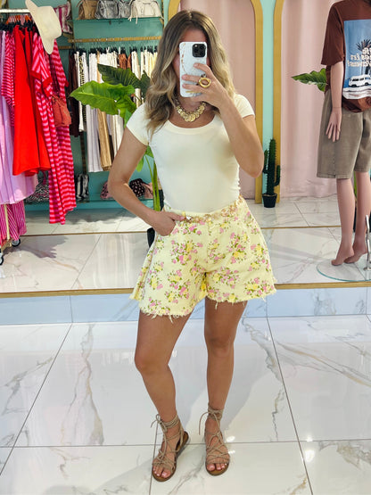 Short en jean maxi loose imprimé liberty - jaune