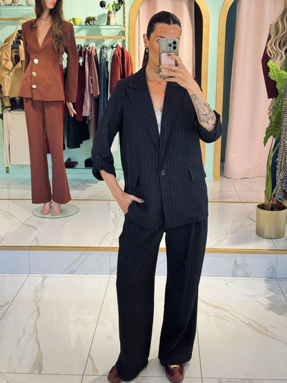 Ensemble tailleur fluide – Veste & pantalon noir