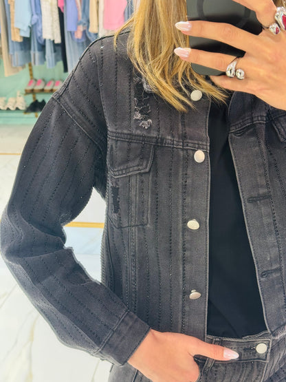 Veste en jean noir et strass